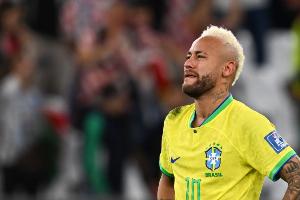 每体：内马尔抛弃了巨星架子，在巴西队完美融入了球队角色