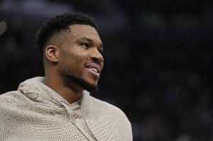 阿里纳斯：阿德巴约被低估了 他和字母的组合威胁会远超外界想象