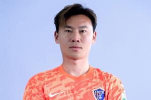 33岁后卫李松益与云南玉昆解约，自由身加盟上海申花