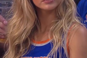 喜欢马刺还是尼克斯#马刺#尼克斯#欧美美女